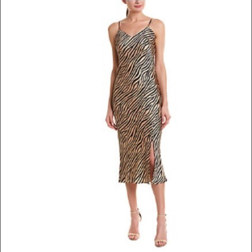 Lea&Viola Satin Midi dress with a slit